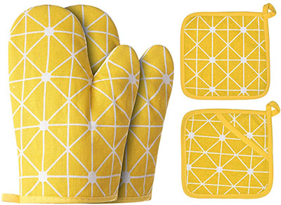 Win Change Oven Mitts